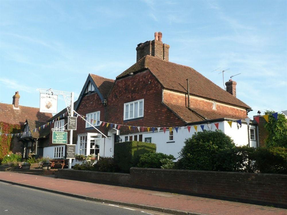 The Bear Inn And Burwash Motel Exterior photo
